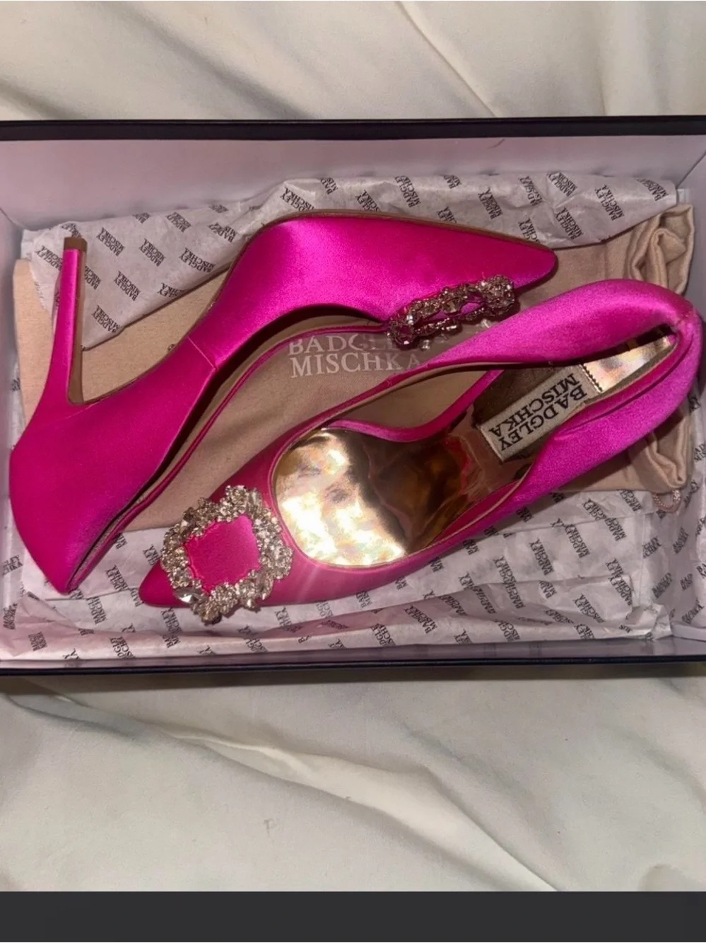 Badgley Mischka Hot Pink Satin Heels Pump Stiletto Pointed Toe Rhinestone Size 6